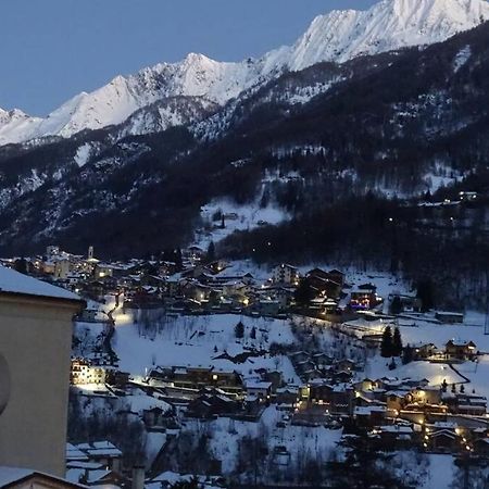 Ferrari'S: Bright Apartment With Magnificent View Chiesa in Valmalenco Exterior photo
