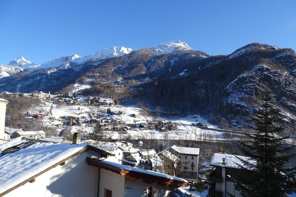 Ferrari'S: Bright Apartment With Magnificent View Chiesa in Valmalenco Exterior photo