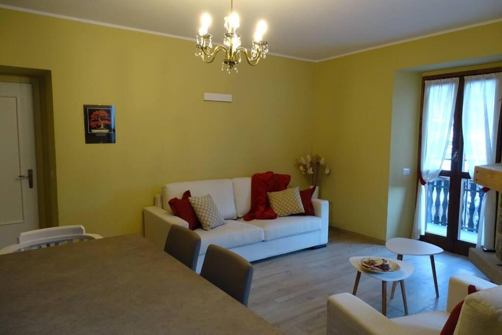 Ferrari'S: Bright Apartment With Magnificent View Chiesa in Valmalenco Exterior photo