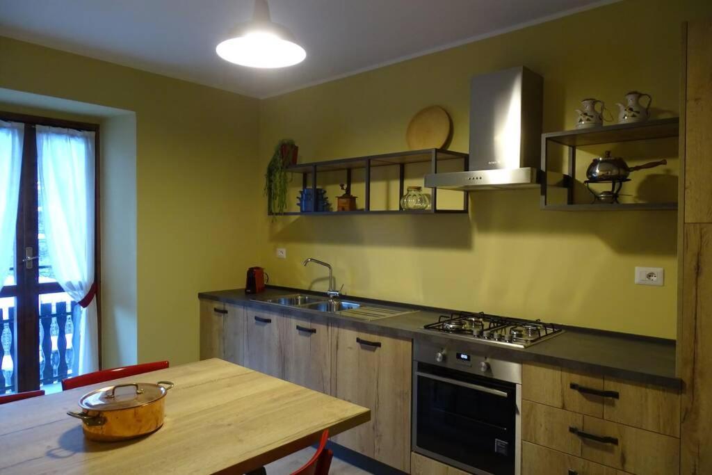 Ferrari'S: Bright Apartment With Magnificent View Chiesa in Valmalenco Exterior photo
